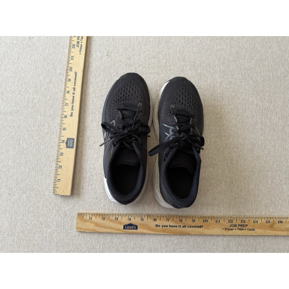 New Balance Kids Black 860 Fresh Foam Size 4